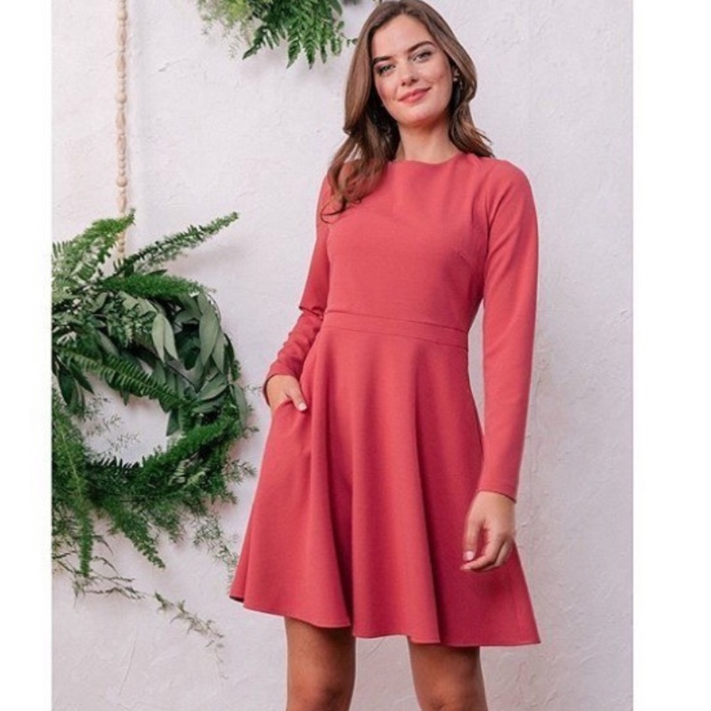 Gal Meets Glam Greer Long Sleeve Aline crepe dress